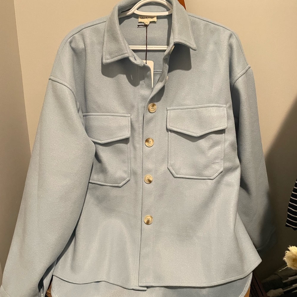 Women”s shacket